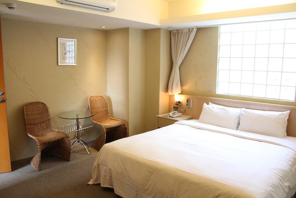 Blue Ocean Hotel Цзилун Номер фото