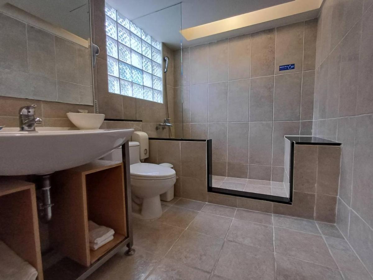 Blue Ocean Hotel Цзилун Экстерьер фото
